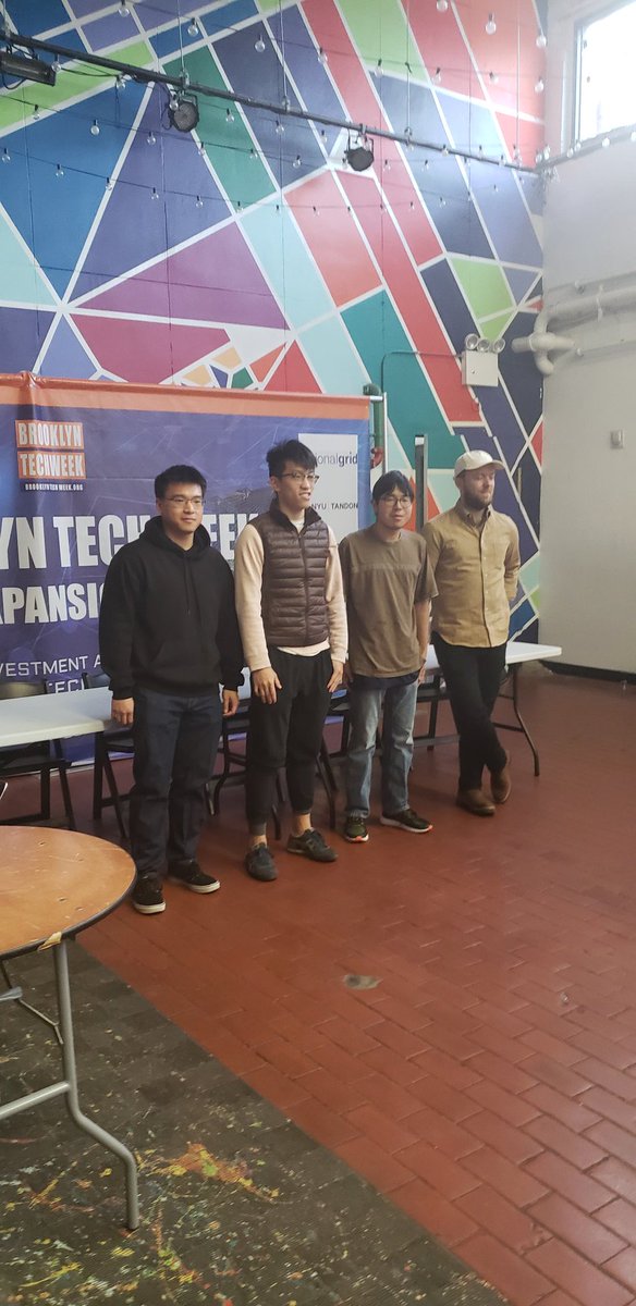 TrendyTripping's tweet photo. DAY 5: final day of @bklyntechweek @BklynCommons #hackercompetition #CyberSecurity #blockchain https://t.co/y7VRNQRZWU