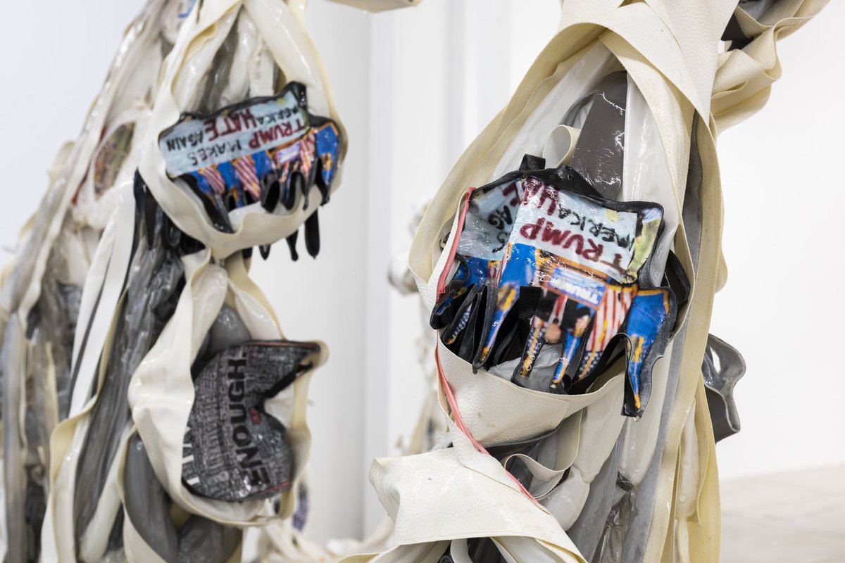 curate_LA's tweet photo. Alicia Piller "Across the wasteland, a twisted melody. Matter and spirit.“ in ‘Spirit of the Times’ at #LowellRyanProjects. On view through December 21: https://t.co/MEtfmccMFP #AliciaPiller https://t.co/aQ6zxzVgGi