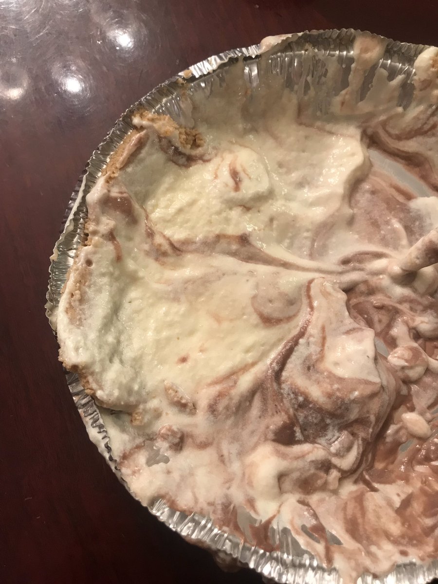 zoee202's tweet photo. @sonicdrivein pie pudding mix sucks. we’re drinking my dad’s birthday cake ... https://t.co/aDMcfohHeu