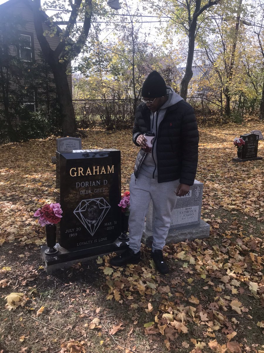 NorthsideLito's tweet photo. We living out a dream my nigga closed my eyes an started crying cause I seen my nigga #ripdeek https://t.co/aOKAae4jQb