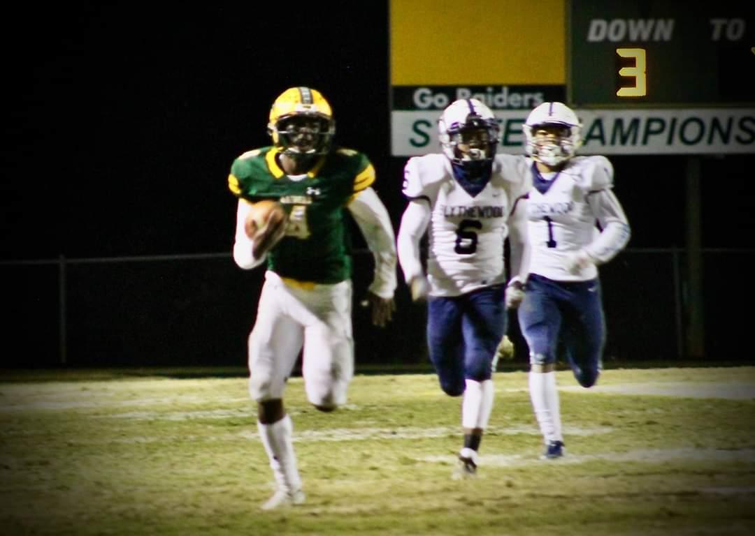 ldhsRaiderFB's tweet photo. INT for @Markk_Jr #GoRaiders https://t.co/R0W95CDCVo