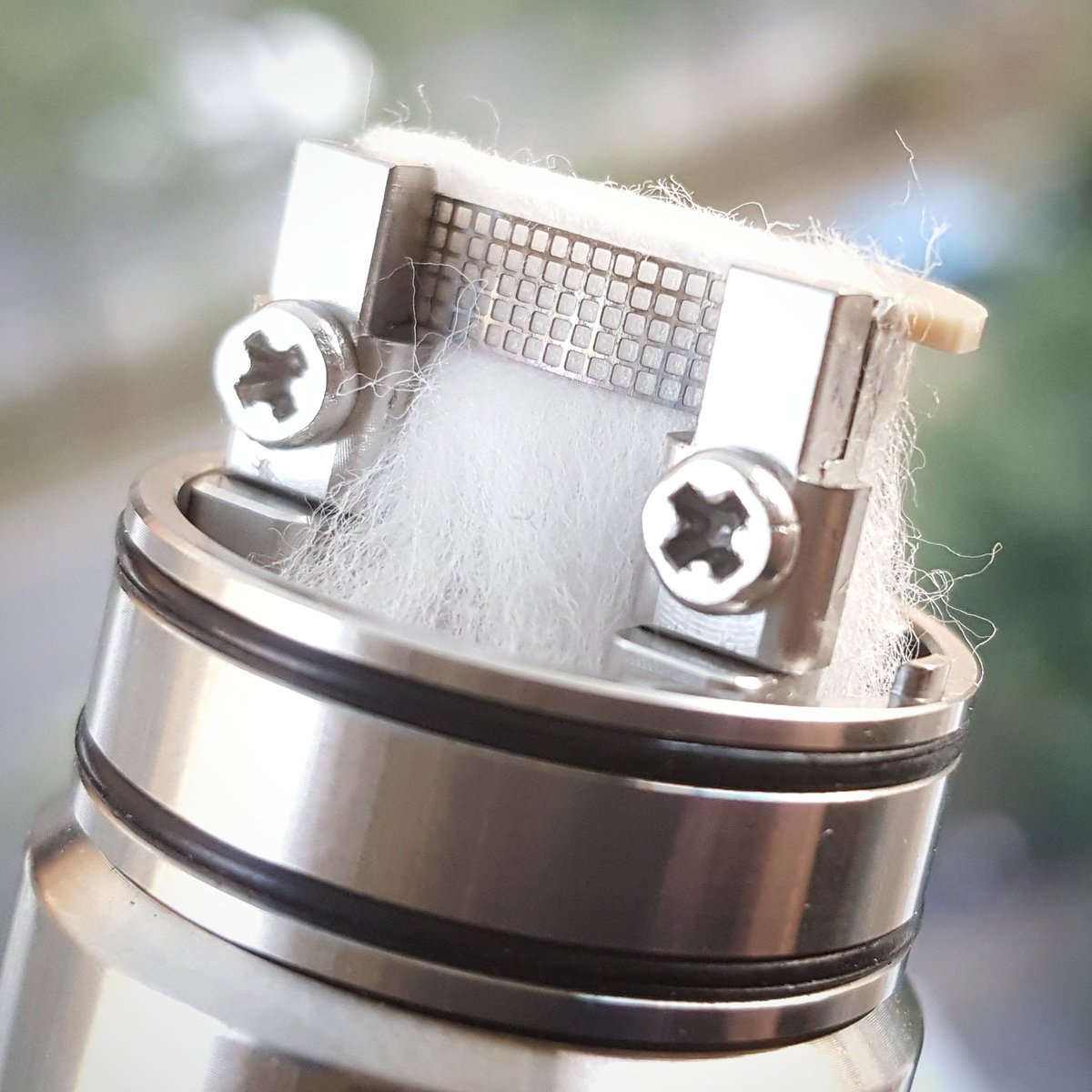 Do you like flavor from Rebuildable MESH coil?
This one will be the best choice for you if you like MTL or Restricted Direct Lung #Vape.
Intense RDA will be available for Restricted DL vape as well !
🔥World's first CTC system
🔥MTL &amp; RDL
🔥No dry burn vape
🔥Decent MTL &amp; RDL