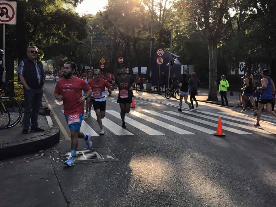 Eddy_IcingRoads's tweet image. Las carreras son como la vida, hay: subidas, bajadas y terreno plano.
¡Nunca te detengas!
… ¡Y siempre sonríe!
@ColgateLatam
#ColgatePartner #SigueSonriendo #SonrisaColgate #YoSonrío 
#ConDiabetesSePuede