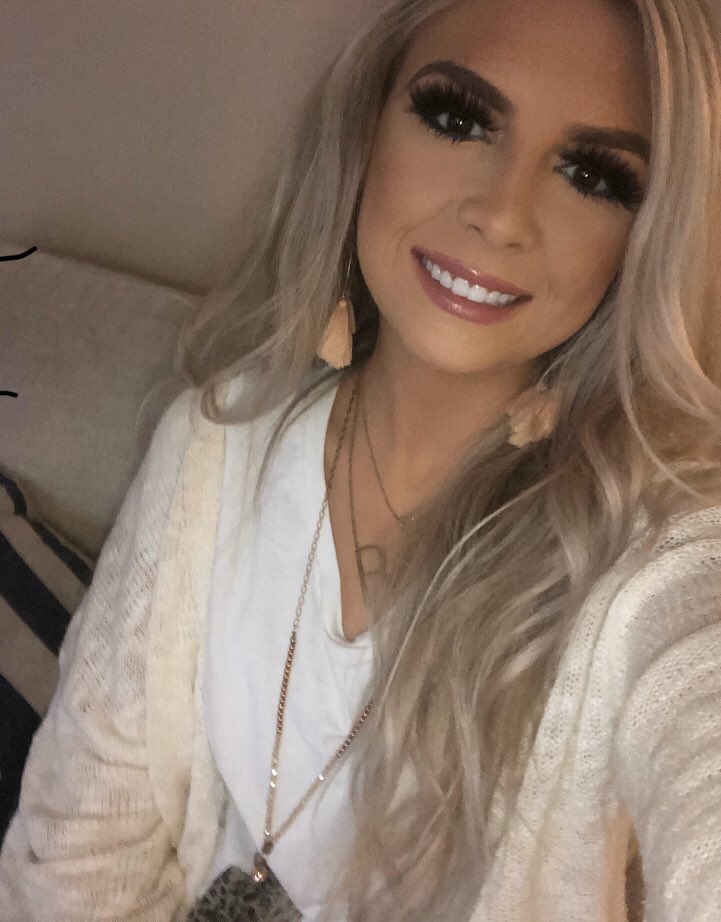 Reagan Rainey (@reagandwalker) on Twitter photo 