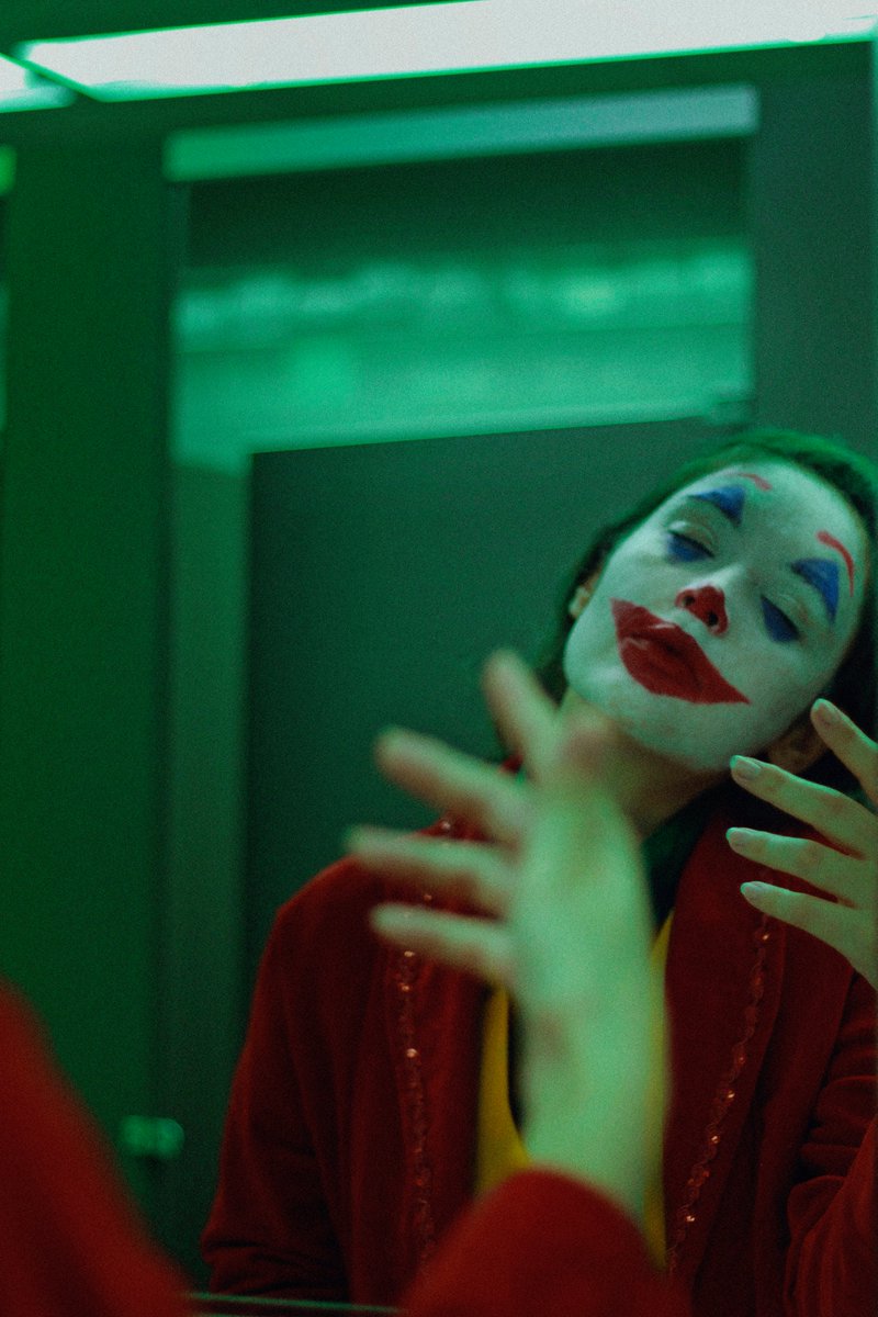TheJennire's tweet photo. #ProjectNeverland: #Joker π€‘
Model: Milena Fraga
https://t.co/x0Lg1PfyAP
https://t.co/OfxvcNjzL0 https://t.co/9oNbf152VN
