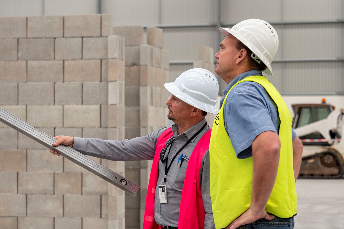 FBR's tweet photo. $FBR is pleased to announce that #FastbrickAustralia has now completed the Demonstration Stage of the #BuildingPilotProgram with #Archistruct Builders &amp; Designers. 

To read the ASX announcement, please click here.
https://t.co/qvtdOE5Hxr

@BrickworksBP #hadrianx #construction https://t.co/lYFhbbJ3dR