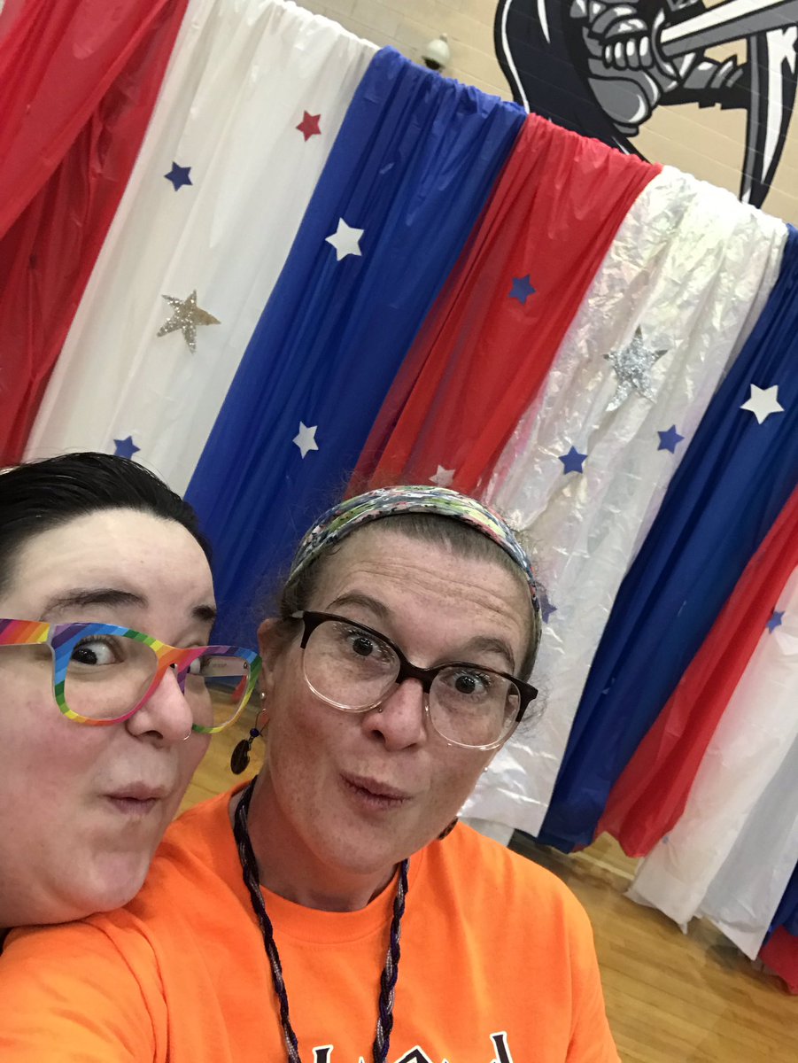 What a great team to work with- Veteran’s Day assembly was a huge success! ❤️💙❤️💙 <a href="/KellyLane_MS/">Kelly Lane MS</a> <a href="/PfISDfinearts/">PfISD Fine Arts</a> <a href="/pfisd/">Pflugerville ISD</a> #VeteransDay #finearts