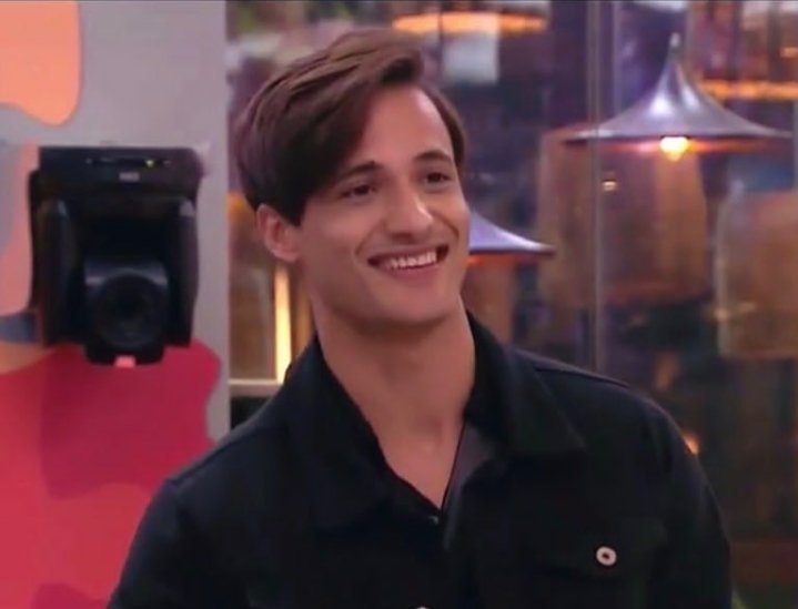 jagtarbhangal's tweet image. Whom are you gonna supporting  Asim vs Vishal ?? 

RT 🔁 #AsimRiaz
Like ❤ #VishalAdityaSingh

#BB13 #BiggBoss13 @ColorsTV
#SalmanKhan #BigBoss13