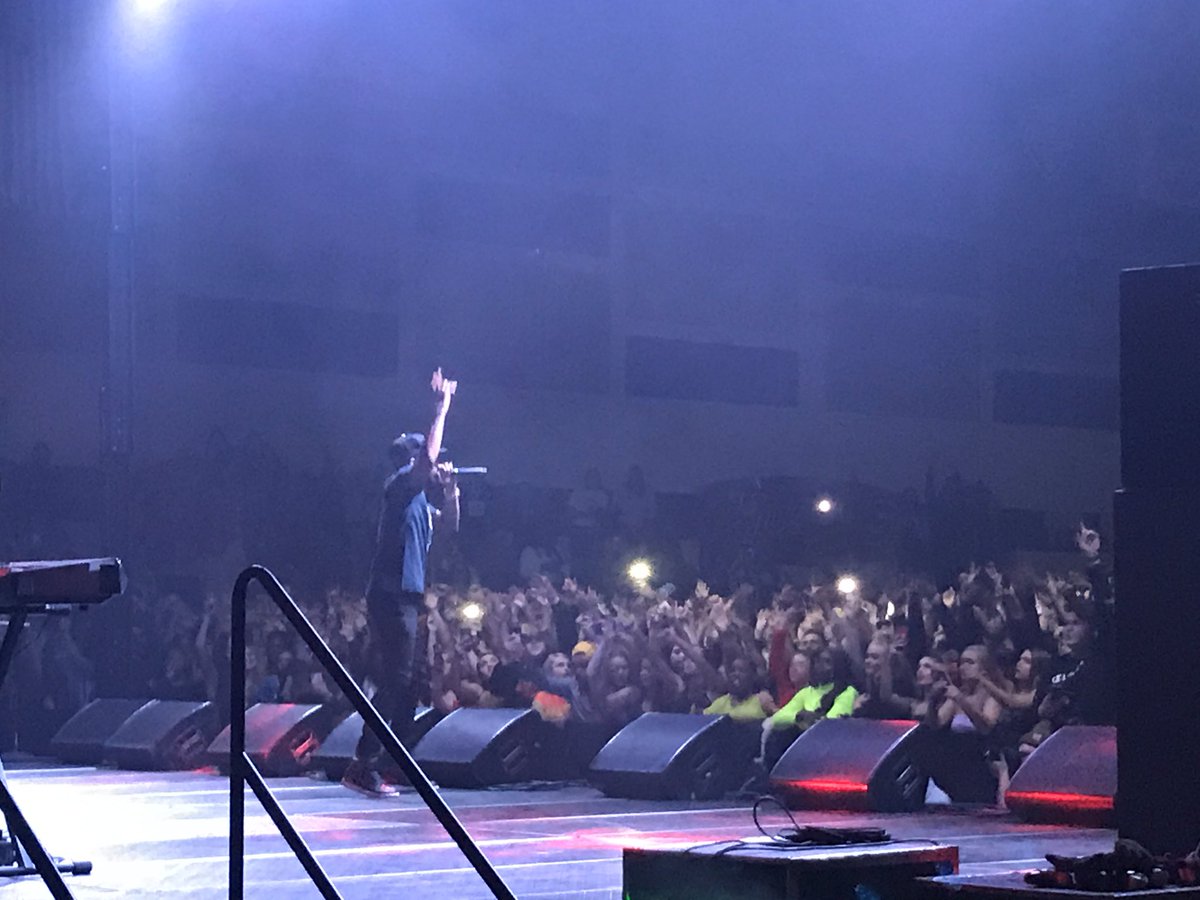 BloomUConcerts's tweet photo. @torylanez is HERE and KILLING IT https://t.co/TIS2NvL6n2