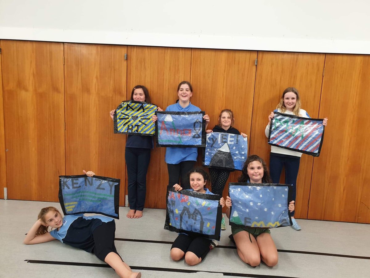 ktecollins's tweet photo. Making #situpons with #DinsdaleGuides for our upcoming #Learn2Camp camp! Pretty proud of their efforts @GirlGuidingNZ https://t.co/5TAndkvtka