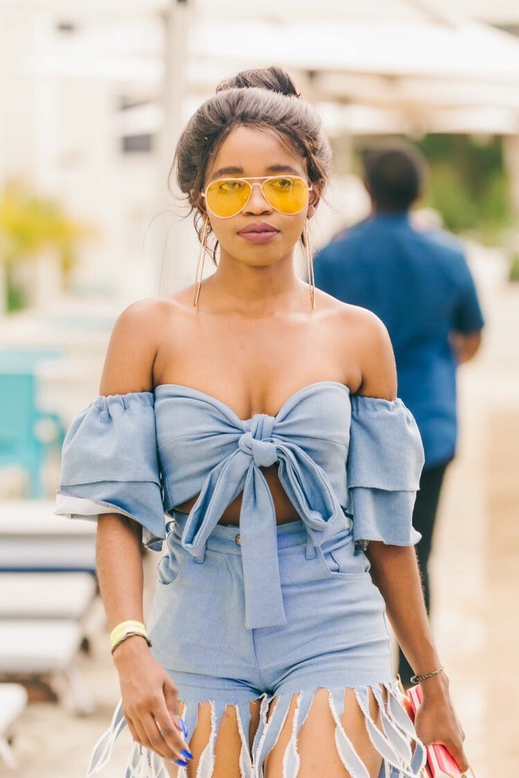 20FixStreet's tweet image. Denim Frill Set
Top: R350
Bottom: R450