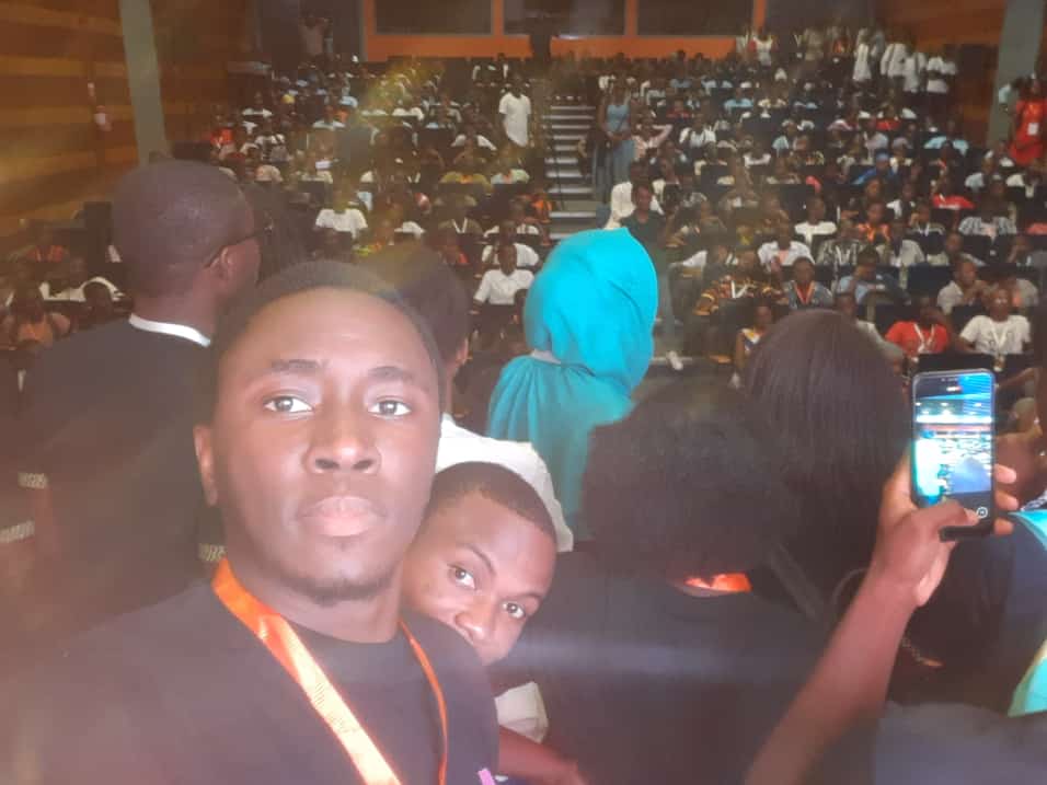 EzekiasBokove's tweet photo. Ma première prestation en tant que keynote @GCPcloud a un #DevFest a été un succès. Merci à mon mentor @ArmelYara , mon manager Diabate Ibrahim et aux participants 🎉🎊
#DevFestCIV #gdg #CloudStudyJams #DeveloperStudentClubs https://t.co/UVRikEn8ue