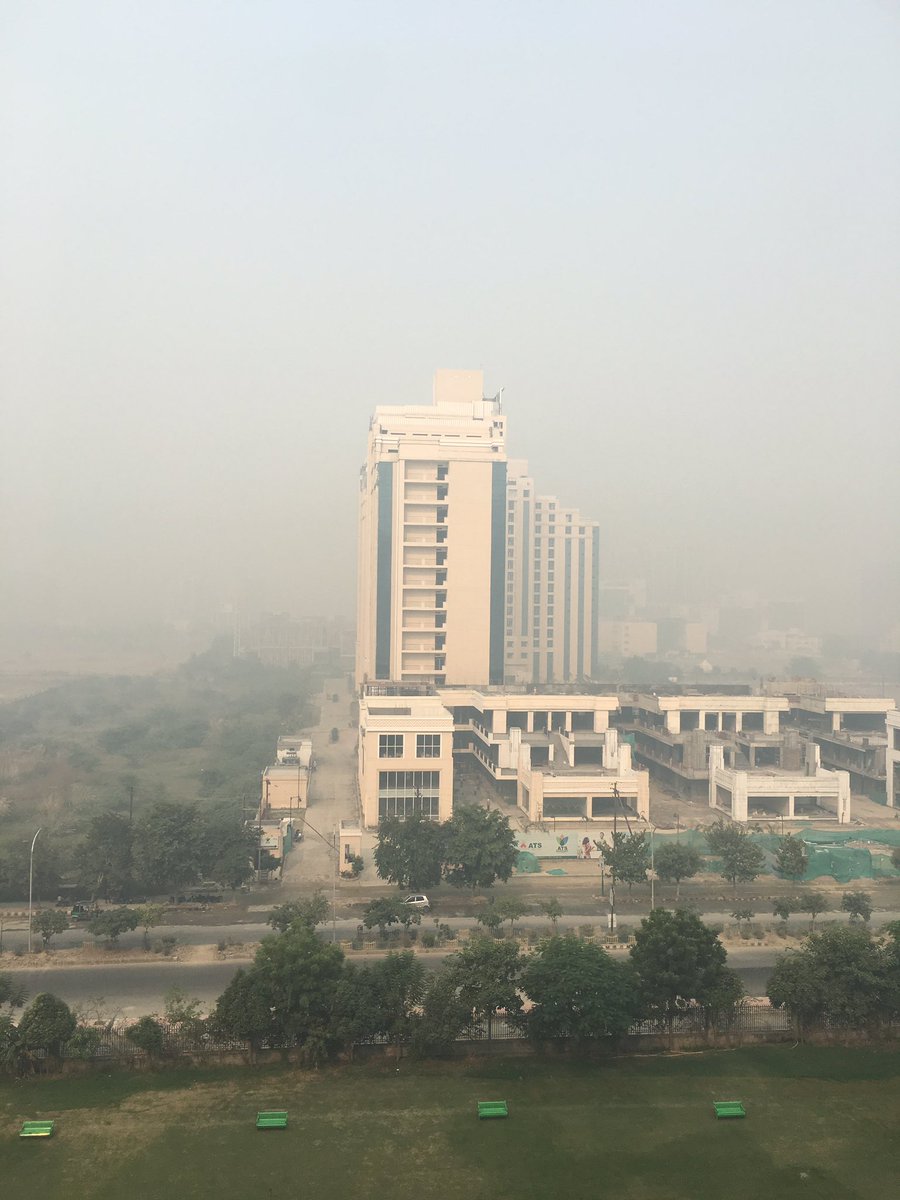 farheenfatima's tweet photo. @anniegowen @Reuters Unfortunately people forget too soon. View from my window in Noida ( place where AQI level had almost touched 1000 ). Smog is still there, but now that the sun has come up, no one is bothered anymore. Proper planning needed to combat pollution. https://t.co/6pXtiJLIK4