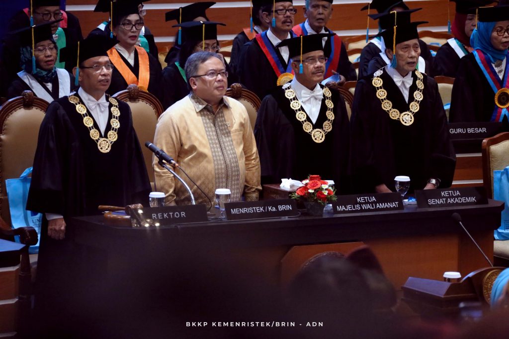 Kuliah Umum Dies Natalies Universitas Airlangga Ke-65 - ristekdikti.go.id/galeri/kuliah-…