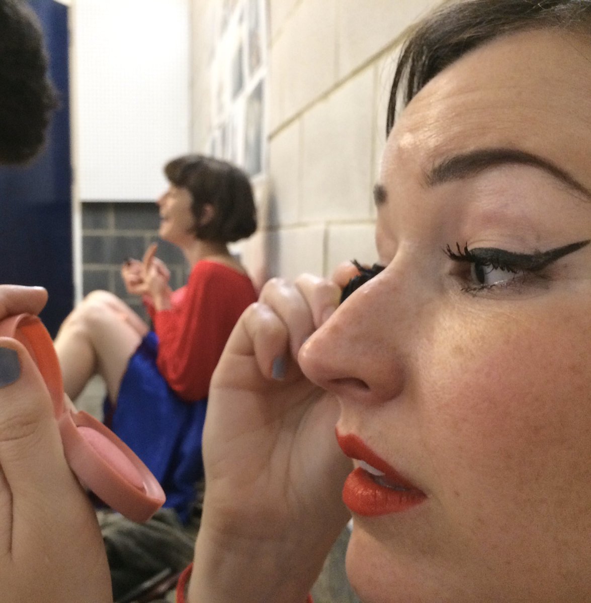 Fux Bizz tweet media