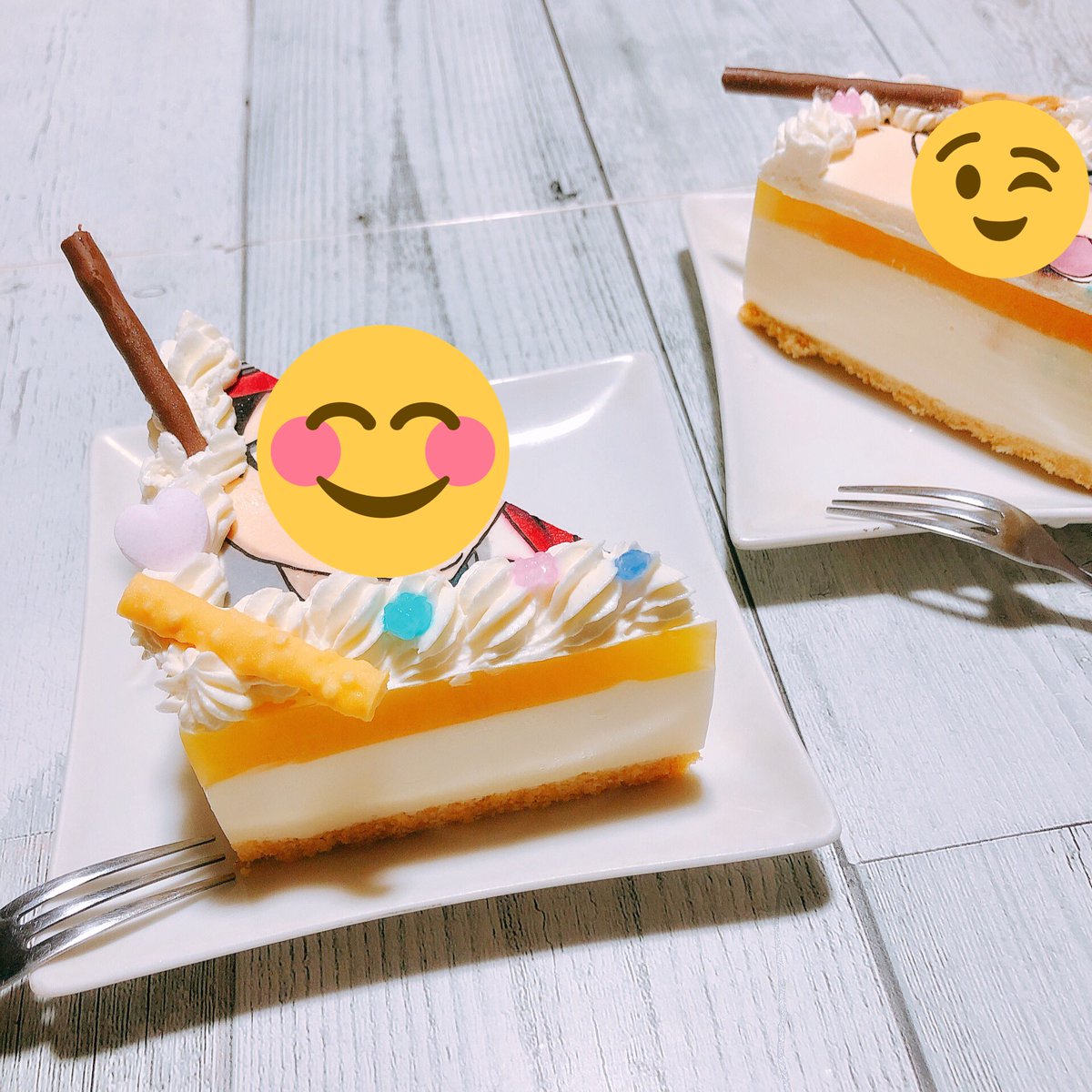 ちびじ キャラケーキ 今回の断面のコーナー ˊᵕˋ ﾊﾟﾁﾊﾟﾁ 外も中も同じですｗｗｗ 砕いたリッツのボトムにレアチーズ風オレンジヨーグルト オレンジゼリー とても軽くて爽やかに仕上がりました キャラプレートに合わせて型も自作したけど 上から