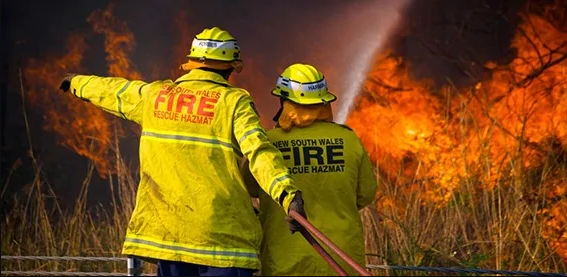 A financial relief package is available for ANZ customers affected by bushfires in NSW and QLD. When the time is right, customers can get in touch with us to discuss how we can help them through this difficult time anz.com/hardship anz.co/2O07LVO