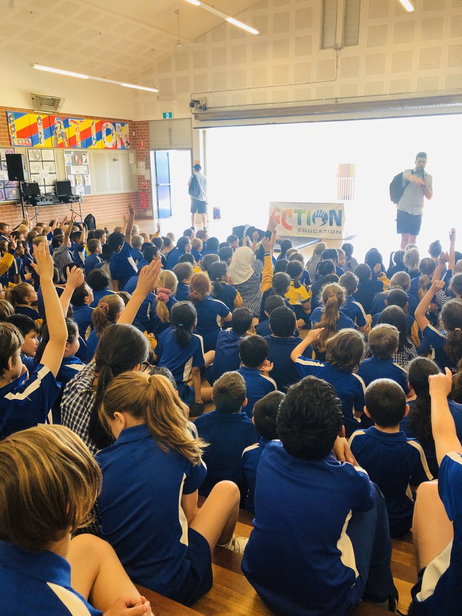 melhawkins_'s tweet photo. What a great way to spread an anti bullying message. Our students were so engaged. #backflipsagainstbullying thank you #actioneducation @CampbelltownEPS https://t.co/octgYOLrKx