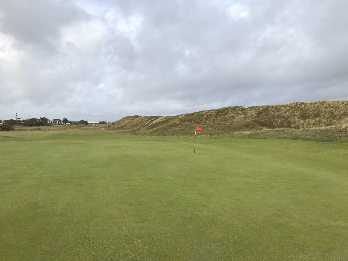 13th @RyeGolfClub is up next. Great blind par 4 #top100golf