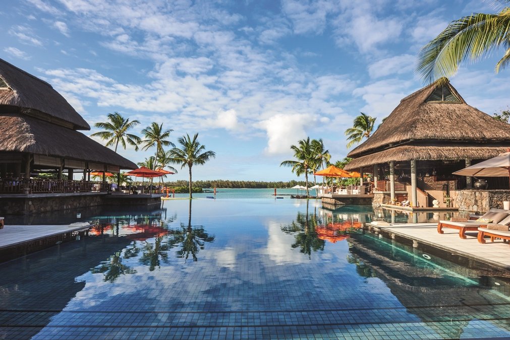 Welcome to #ConstancePrinceMaurice <a href="/StoryTravelers/">STORYTRAVELERS</a> 
 🏝️🇲🇺 Hope you enjoy your stay with us! 😊