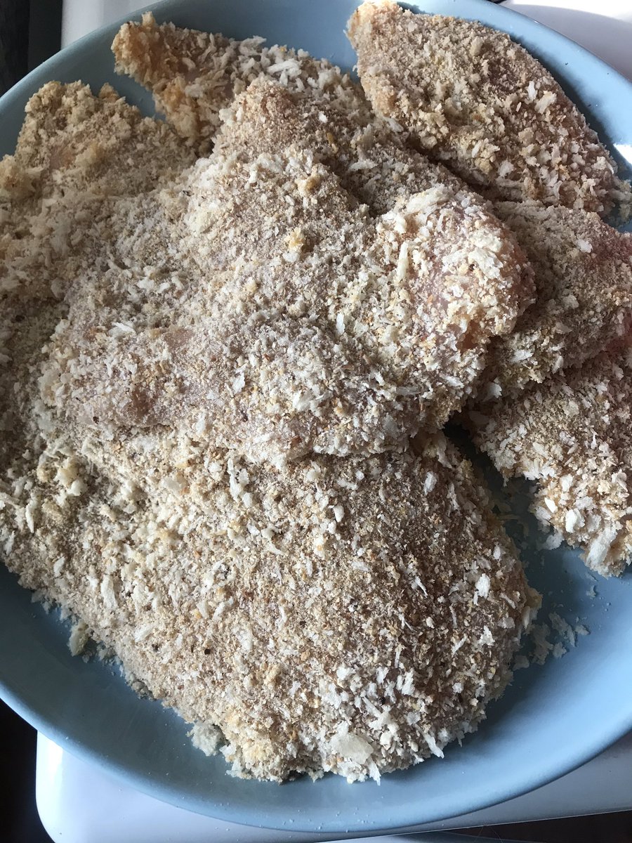 NewyBeachBum's tweet photo. Snitty time! #homemadeisbest #newysbeatsnitty #girlcancook https://t.co/BbXhKlx9SD