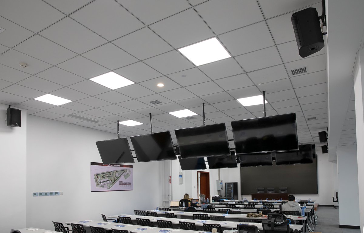 GuangzhouITC's tweet image. Fast &amp;amp; Furious! CTCC, ITC got your back!
 ITC provides audio equipment and sound reinforcement solutions with IP network broadcasting systems and professional sound systems for the Zhuzhou·China Power Valley Cup Grand Prix.
#audioequipment #IPnetwork #professionalsoundsystem