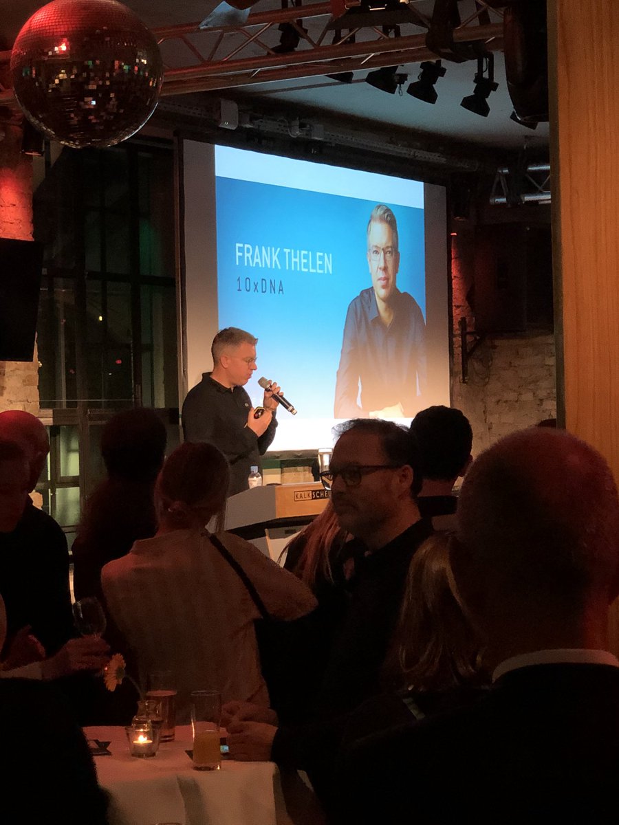 MalteCSR's tweet photo. Sehr interessante Gespräche bei der Startup-Night zum Start des @SZGipfel in der Kalkscheune, Berlin. Glückwunsch an @ava_information #Gipfelstürmer! https://t.co/8ieio3VHKS
