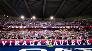 Southwest87G's tweet photo. Too bad we can not modder existing stadiums. For PSG, I could not do the "Virage Auteuil" on one side, and the "Kop of Boulogne" (at least what's left) on the other. I had the same problem for a lot of teams where kops exist both north and south.#FIP20 #S87UBP https://t.co/YKGipc2mUc