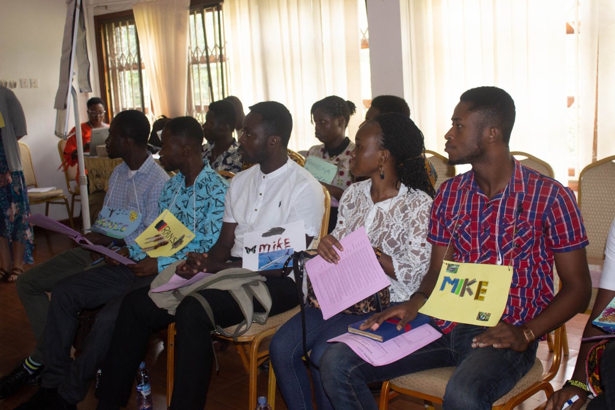 agrointrogh's tweet photo. Ongoing is Session 2 of the Youth LEADCSL Training in Kumasi.

What kind of leadership is needed today? 

#youthleadcsl #leadership #climatechange #conservation #aig #agrointroductions https://t.co/PmFLD1X1z3