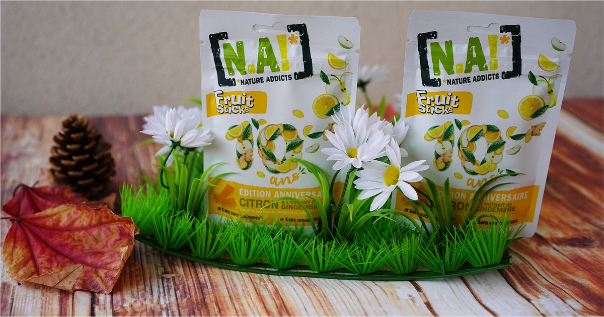 papillonmyosoti's tweet photo. Incroyable, @NatureAddictsFR fête ses 10 ans ! Je vous dis tout de leur nouveau produit sur le blog : https://t.co/Jd0vkkIyiO
#natureaddicts #fruitsticks #snacking #food @Zmirov https://t.co/ayRwFeFmnN