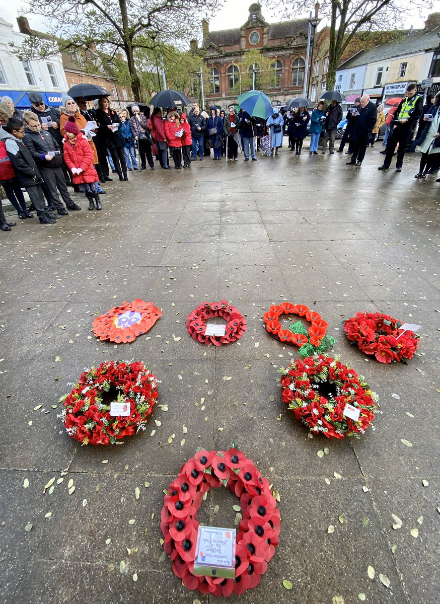 gandtparish's tweet photo. Act of Remembrance on 100th anniversary of first #TwoMinuteSilence  in 1919 with pupils from @StMarys_CE @Coopacademy @millhillacademy &amp; St Margaret Ward. Good to have the Deputy Lord Mayor of @SoTCityCouncil with us. @TunstallRotary #ArmisticeDay  @churchofengland @StaffsPolice https://t.co/ZUP0zkbILr