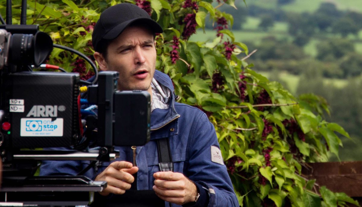 In this exclusive interview, @philomina_ gets a one-to-one with @vlavla about the story of <a href="/HereWeAreShort/">"Here We Are" short film</a>, the allure of filmmaking and the sparkle of Wales 🎬
Read here: myfanbase.de/serien/intervi…
#hereweare #filmmaking