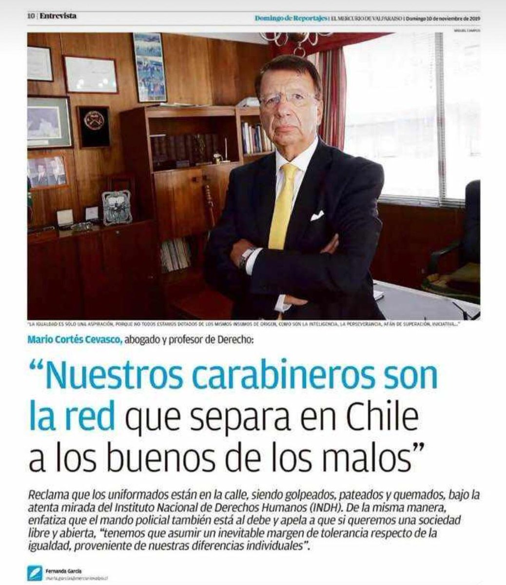 claucortezm's tweet photo. @segegob @KarlaEnAccion @GobiernodeChile @min_interior @gblumel @Carabdechile @Sub_Interior @presidencia_cl @Min_Hacienda @seremigobiernoV @Segpres @ministeriosalud @dos_segegob @MTTChile @IntendenciaRM @Segegobafta 📢 BASTA DE DISCULPAR A DELINCUENTES ‼️
📢 BASTA DE PEDIR PERDÓN x USO DE LA FUERZA ‼️
Mano DURA con violentistas.
La izquierda arma y dispara al pueblo
#YoApoyoACarabineros
#YoVoteDerecha
#ChalecosAMARILLOSxCHILE
#TraicionadosPorPiñera
#NoMasINDH
#DestitucionArt60 a traidores https://t.co/vgwgzCAkTI