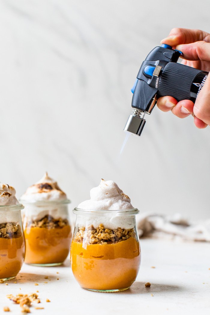 NEW: #ad Sweet Potato Mousse using my <a href="/Bernzomatic/">Bernzomatic</a> torch to perfectly toast the meringue thealmondeater.com/sweet-potato-m… #TorchBearers