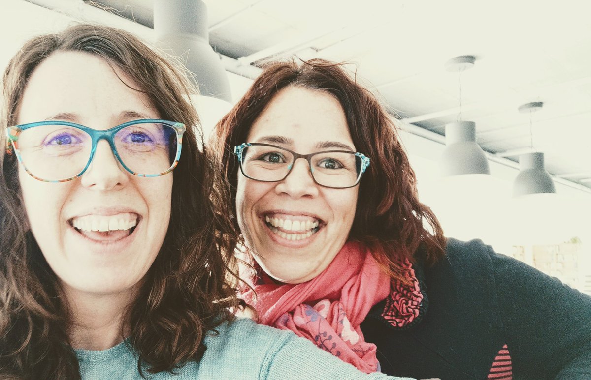 Ha sido un fin de semana súper genial, mil gracias a la <a href="/FabadaConf/">Fabada Conference</a> y a todos los que hablasteis conmigo en algún momento. BTW os presento a Eva, que no es un dibu, es una persona real y encantadora ❤️ #FabadaConf2019