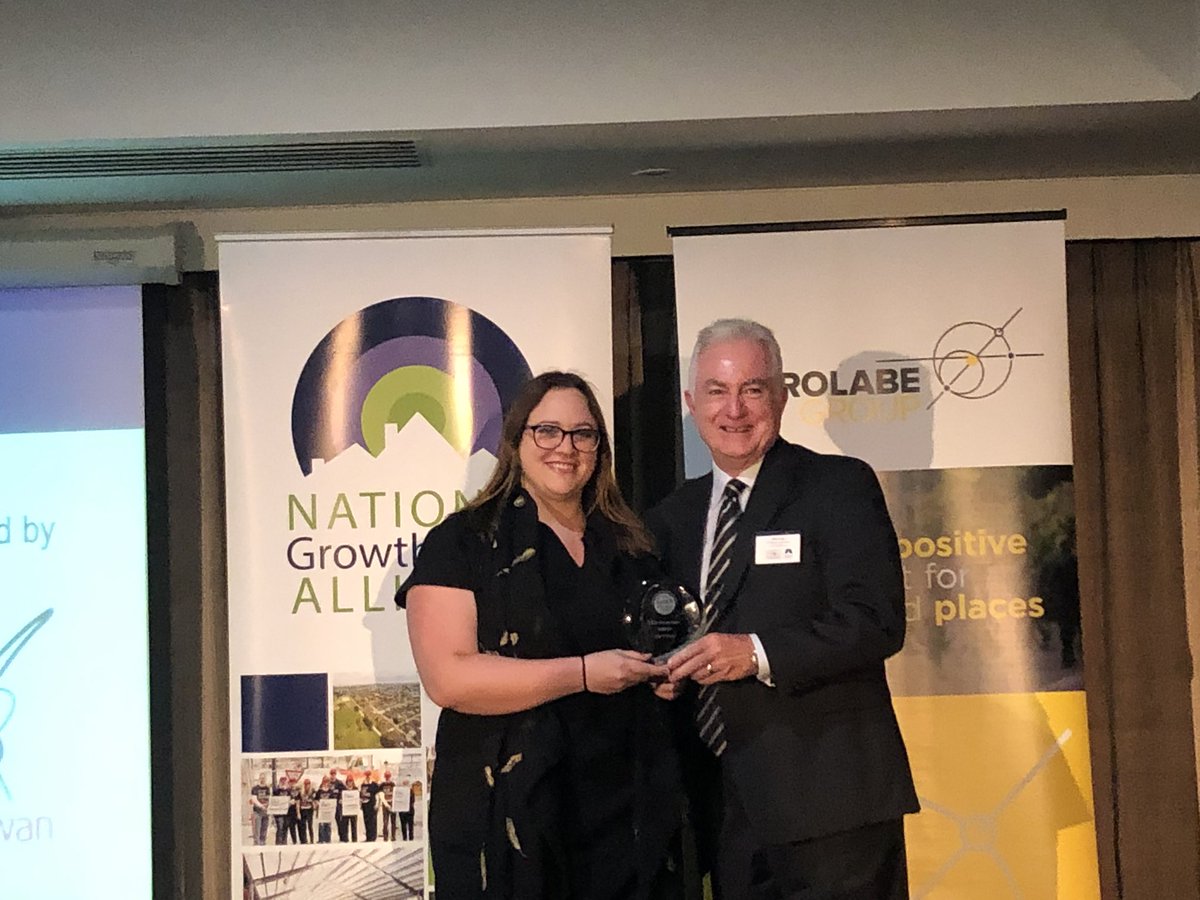 Congrats to Selandra Community Hub for taking out the Built Environment award at the <a href="/NGAA_AU/">GrowthAreasAlliance</a> Awards 2019!! (PS. The <a href="/neighbourlytics/">Neighbourlytics</a> data already knew that this fantastic community hub was one of the best in the country!)
@CityOfCasey <a href="/Stockland/">Stockland</a> #socialdata #smartcities