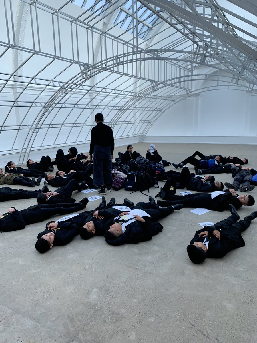 UAK1's tweet photo. 2nd stage of the UAK Leeds Cultural Day takes us to Leeds Art Gallery @LeedsMuseums #viewingart #seeingquestions #culture https://t.co/G3xV6bi1fU