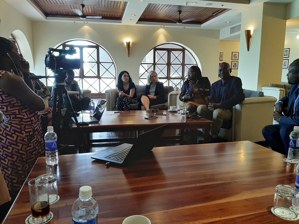 pmwinzi's tweet photo. Congratulations #Zimbabwe and partners #ENDfund #UNICEF... on the high impact 6yr SCH/STH control programme. Looking forward to your next phase with @HigherLifeFDN, domestic resource mobilization and African philanthropy at it's best. https://t.co/AM5kg5Eplz