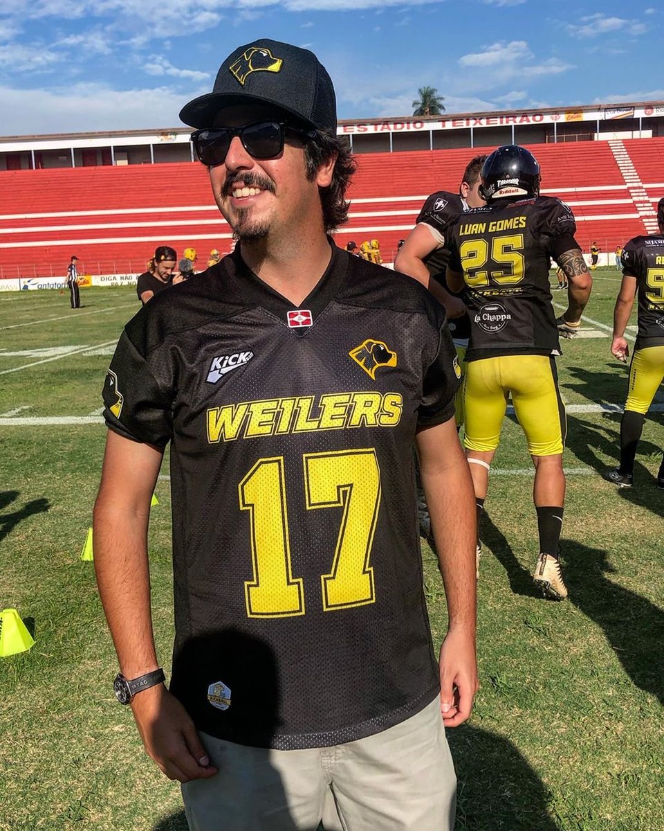 fidumaejeca's tweet photo. Ontem foi dia de matar a saudade dos campos @Weilers_RP 🏈 🏈 #GoWeilers https://t.co/cwis3L7Nhh