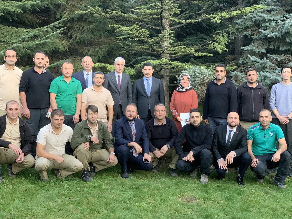 hasandogan's tweet photo. Daha yeşil bir Türkiye için #GeleceğeNefes Seferberliği🌳
 #11MilyonFidan https://t.co/R2C1vzZ0JO