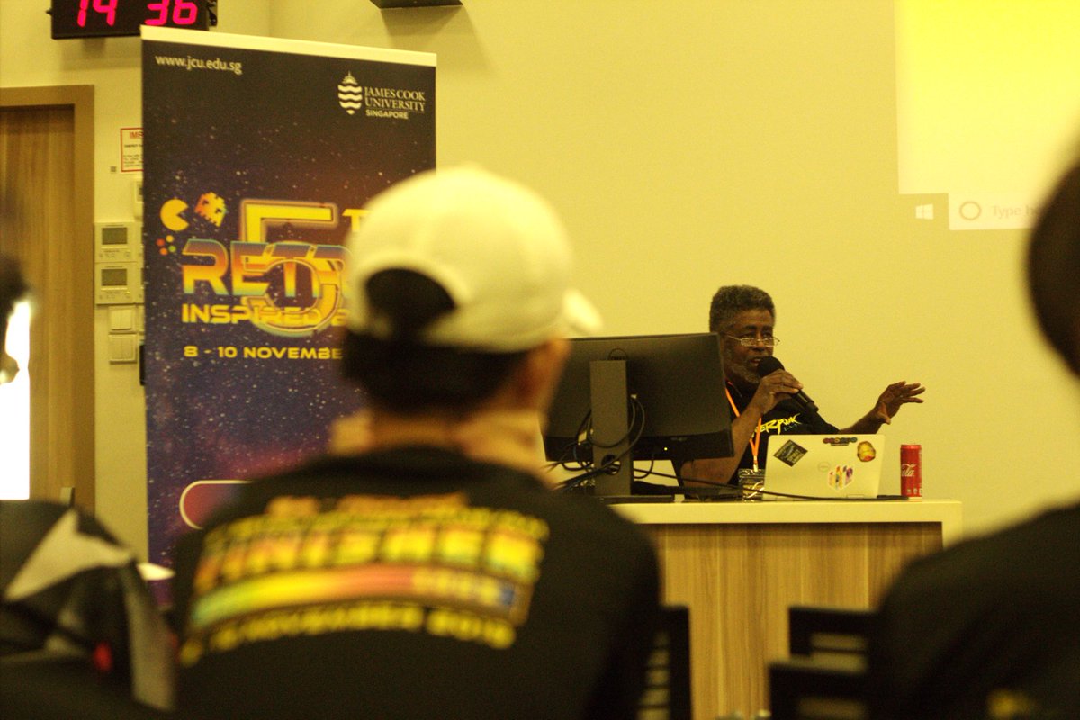YoedaVienna's tweet photo. Thank you @rdillon73 for inviting our team to judge at the inspiring Retro Game Jam at the @jcu_singapore with i.a. Mike Pondsmith &amp; @PavelKuzmin11. What a great fun and a bunch of talented people! #gaming #games #gamedev #singapore #univie #jcusingapore #ÖAW https://t.co/IXWCoOYJZk