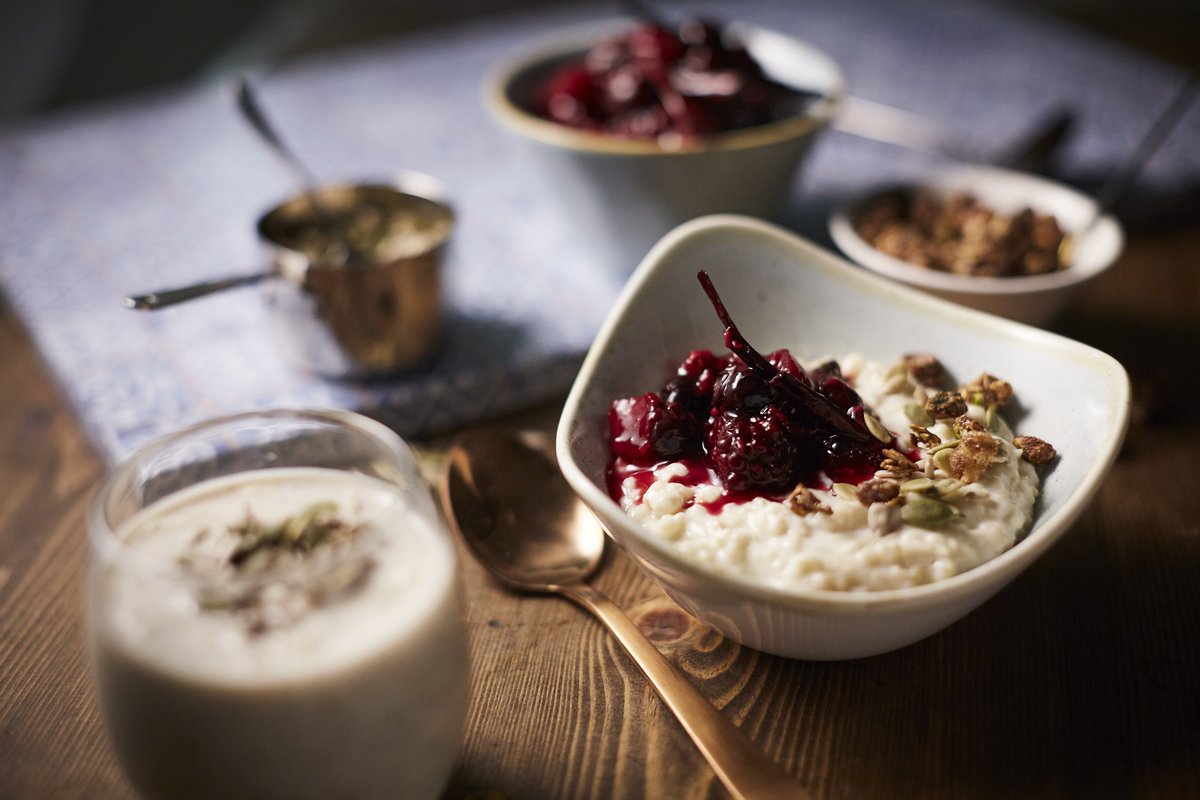 WeAreFoodsmiths's tweet photo. We create our food with imagination, with love and respect, with great attention to detail. To be delicious, to surprise, to make the customers and guests we serve smile with delight.
#Foodsmiths #WeAreFoodsmiths #CreatingFoodPleasure #Craft #Provenance #Quality https://t.co/T7xKc1Cyfd
