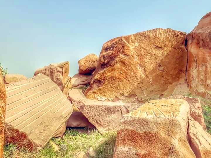 Sangrisaeed's tweet photo. #SaveKaroonjhar from wolves 🐺 

They are cutting mountains ⛰ 🏔 &amp; killing natural inhabitants &amp; destroying eco system. https://t.co/nkU1b016ha