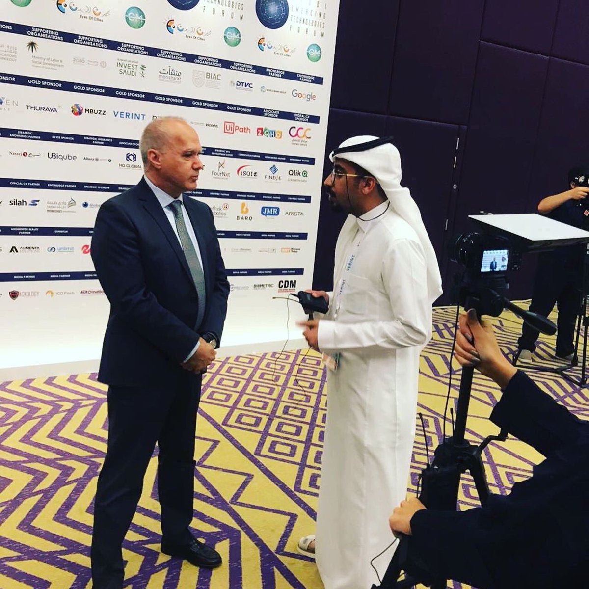 Augustus_Media's tweet photo. Today the @SMASHITV Saudi team are at the Saudi Emerging Technologies Forum In Riyadh #emergingtechnologiesksa https://t.co/GW5fIb76XG