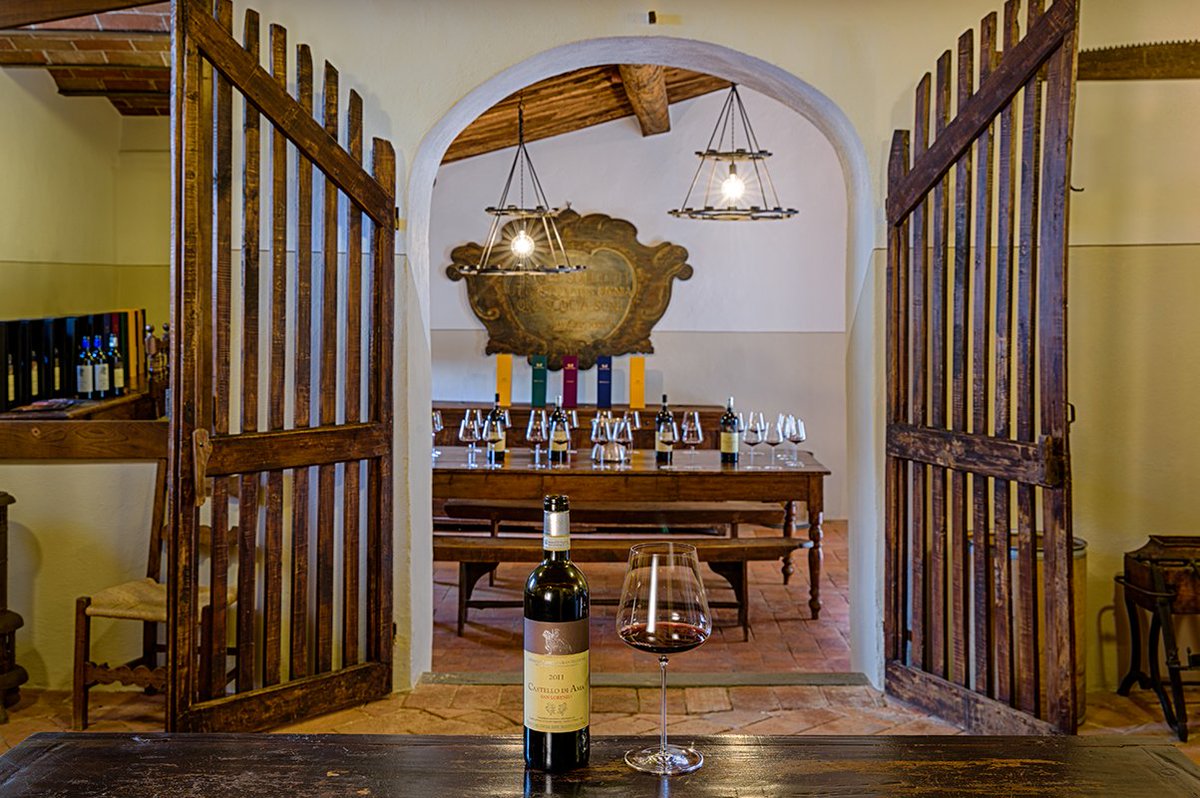 Ultimo giorno al Merano Wine Festival 🍷🍇
📍Tavolo n.181 - Kurhaus Rotunde
.
.
#castellodiama #meranowinefestival #chianticlassico
Ph. @alessandromoggi