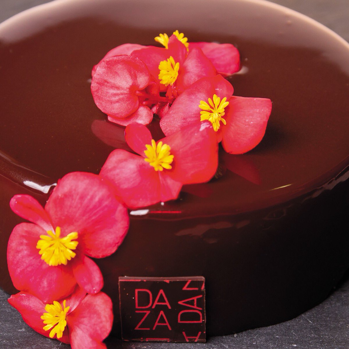 PastryRev's tweet image. XOCO-FRAMBUESA by @purimorillodaza (@dazamalaga) 📷Flor Fotografías para #PR08 🌸👇🏻
libreriagastronomica.com/es/pastryrevol…