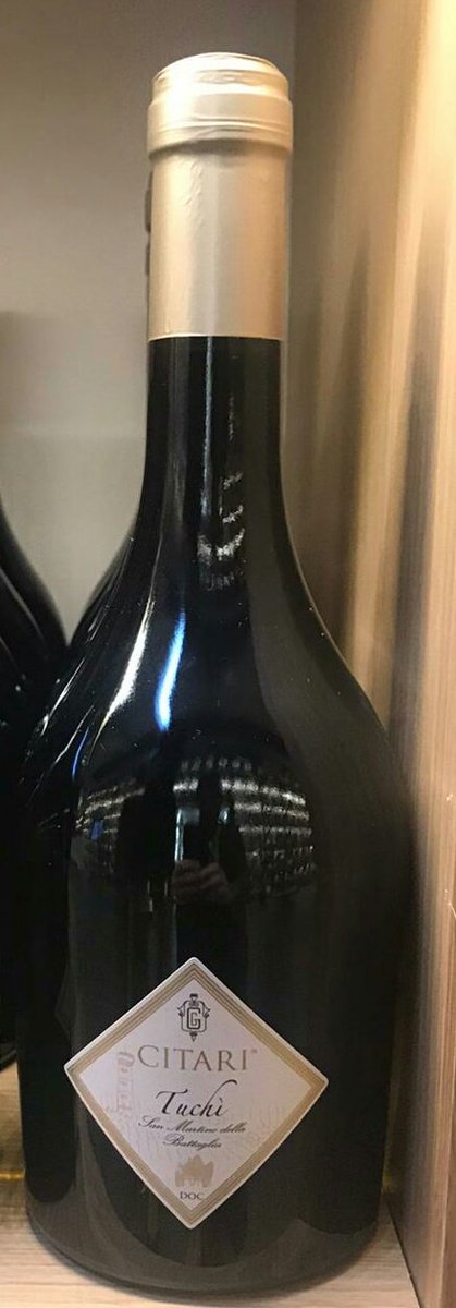 CitariVini's tweet photo. Oggi si festeggia #SanMartino! Una data importante in tutta Europa per l'agricoltura e soprattutto la viticoltura, celebrata in molti fantastici modi...noi la celebriamo stappando una bottiglia di #SanMartinoDellaBattagliaDoc https://t.co/E4V3yitNL0
