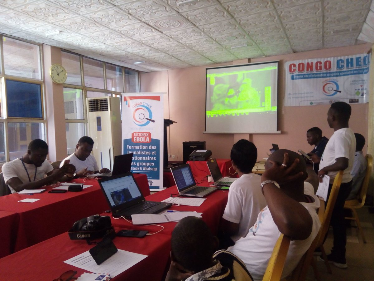 lebonkasamira's tweet photo. Les fausses informations ont toujours des impacts nocifs sur la vie des communautés.
Comme personne est épargnée du phénomène de #FakeNews #Intox #Infox, @CheckCongo vient avec son programme #FactcheckEbola pour lutter contre les rumeurs qui circulent sur les médias sociaux. https://t.co/nXchxtatow