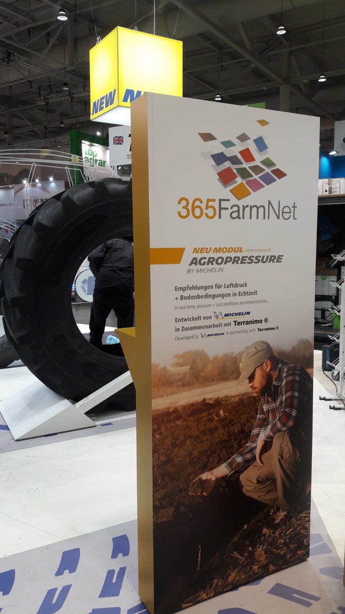 Eric365FN's tweet photo. 🚜Retrouvez tous les avantages d’AgroPressure by @MichelinAgriFR à #Agritechnica, votre outil d’aide à la décision pour une pression intelligente de vos pneus et dispo sur #365FarmNet - Hall 3 stand D06 🤗
Une équipe au top vous accueille et vous explique tout 👍🏻💪🏻 https://t.co/Vry7Ie7Syl