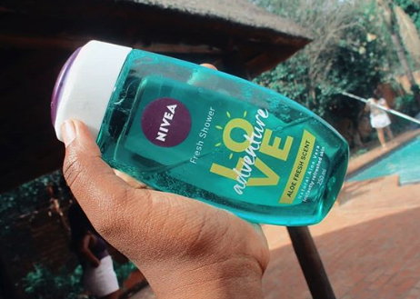 rubybox_beauty's tweet photo. Some of our lovely rubies have started receiving their NEW NIVEA Love Adventure Fresh Shower Gel to test & review. Keep a lookout for their reviews on rubybox.
#rubybox #rubyboxloveadventure #TrustedNIVEACare #naturalaloevera #aloeshowergel #aloebodywash https://t.co/6j3shBJreY